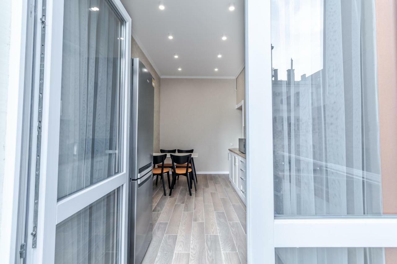 Inshiapartments On Liberty Avenue 2 Лвив Екстериор снимка