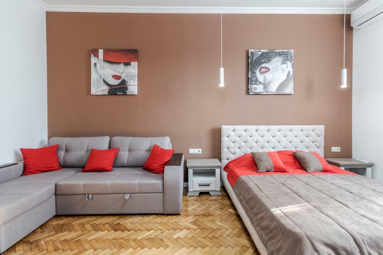 Inshiapartments On Liberty Avenue 2 Лвив Екстериор снимка